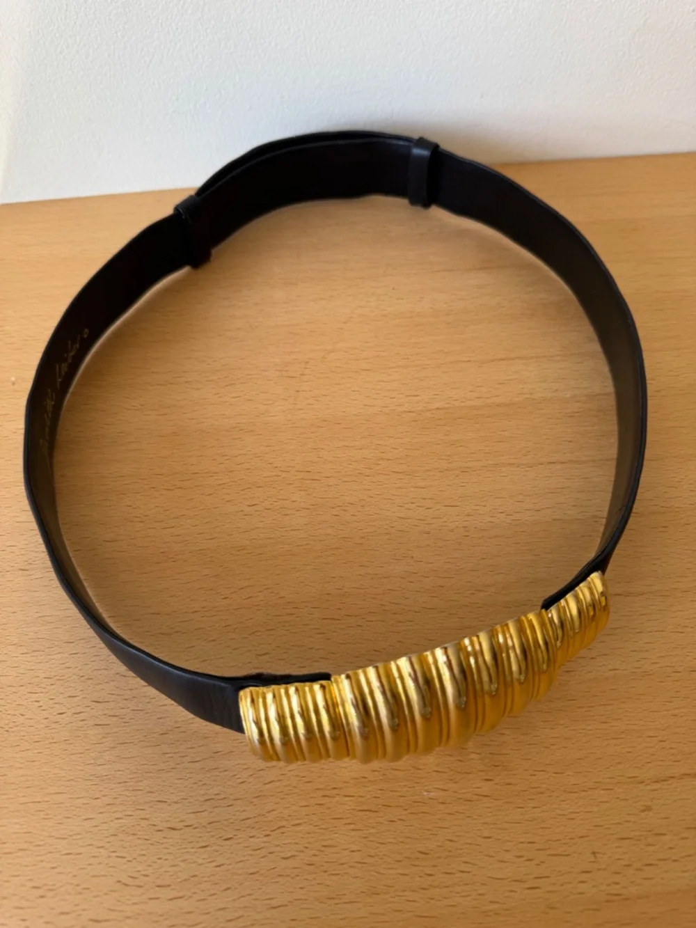 Vintage Judith Leiber Wide Black Leather Belt Ribbed Gold Tone Hinged Adjustable